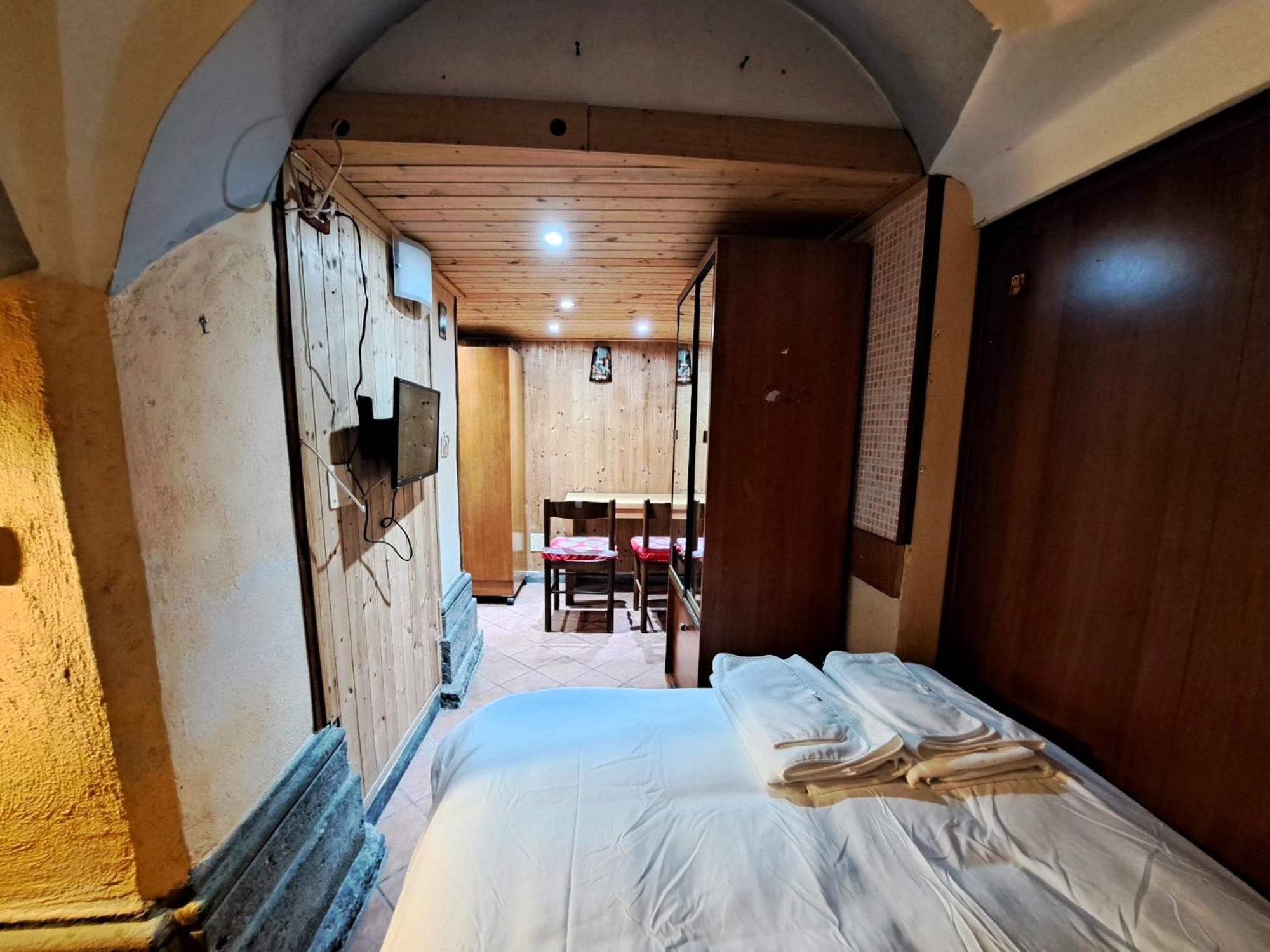 Apartamento Interno 13, Nel Cuore Di Napoli Exterior foto